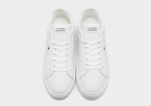 รองเท้าผู้ชาย Essential Leather Lace-Up