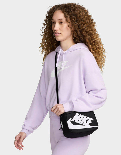 กระเป๋า Mini Shoebox Crossbody (3L)