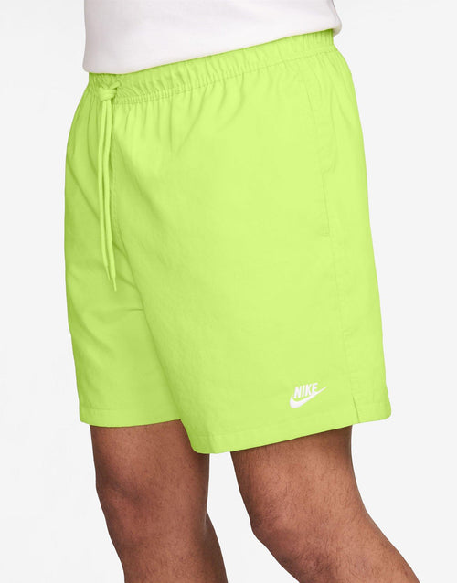 กางเกงขาสั้นผู้ชาย Club Woven Flow