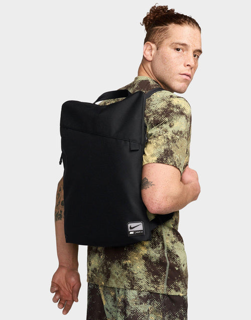 กระเป๋าสะพายหลัง Utility 2.0 Gym Sack (17L)