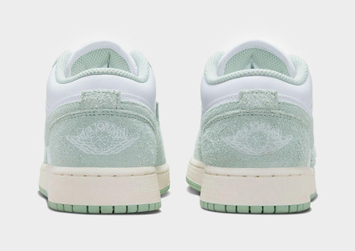 รองเท้าเด็กโต Air 1 Low SE