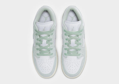รองเท้าเด็กโต Air 1 Low SE