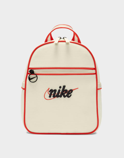 กระเป๋าสะพายหลัง Sportswear Futura 365 Mini (6L)