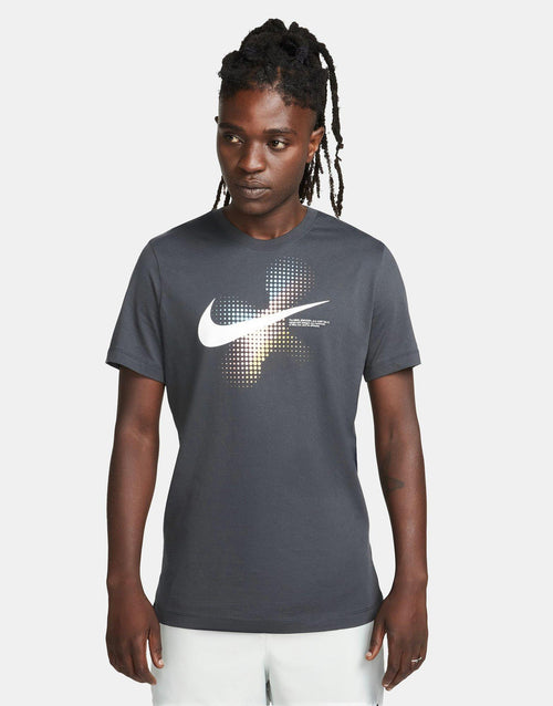 เสื้อยืดผู้ชาย Sportswear