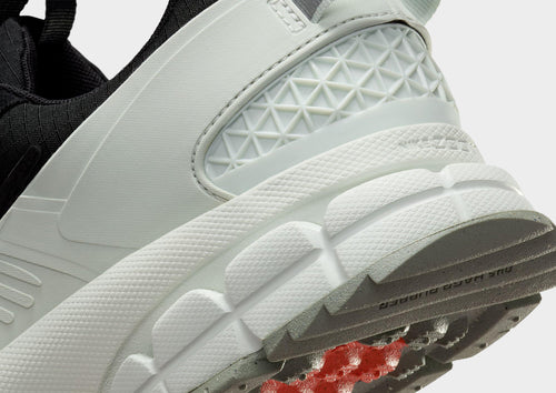 รองเท้าผู้ชาย Zoom Vomero Roam