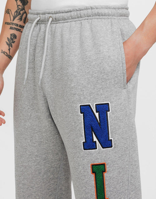 กางเกงขายาวผู้ชาย Sportswear Club Fleece Cuffed