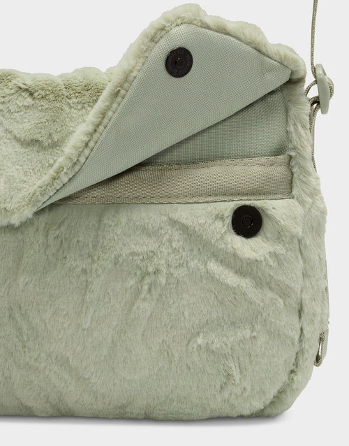 กระเป๋าสะพายข้าง Faux Fur (1L)