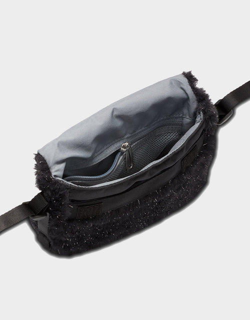 กระเป๋าสะพายข้างเด็กโต Faux Fur (1L)