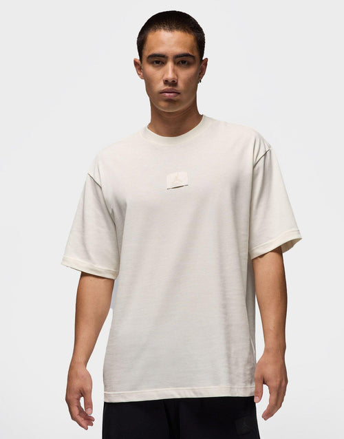 เสื้อยืดผู้ชาย Flight Essentials 85