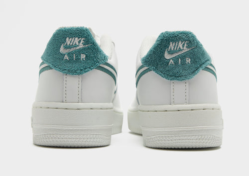 รองเท้าเด็กโต Air Force 1 LV8 3