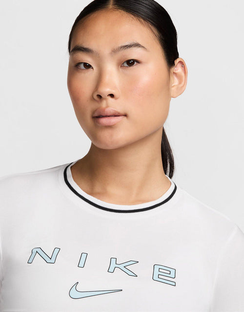 เสื้อแขนยาวผู้หญิง Cropped Graphic