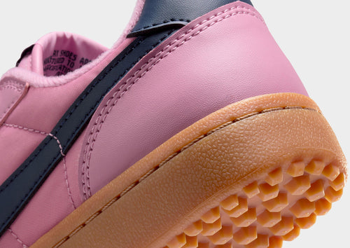 รองเท้าผู้หญิง Field General