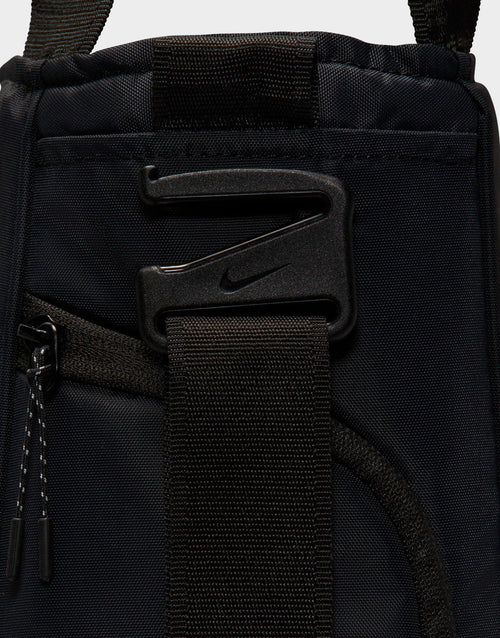 กระเป๋า Sportswear Commute (20L)