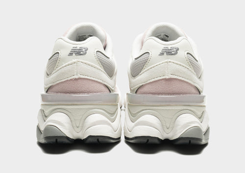 รองเท้าเด็กโต 9060