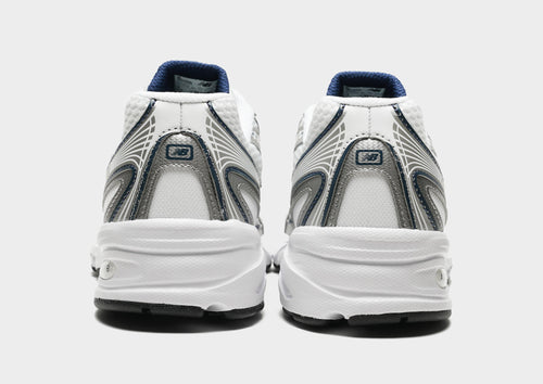 รองเท้าเด็กโต 740