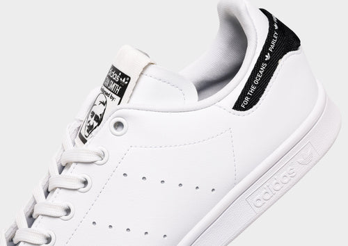 รองเท้าผู้ชาย Stan Smith