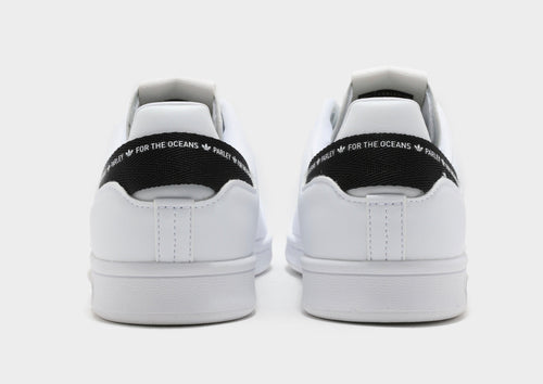 รองเท้าผู้ชาย Stan Smith