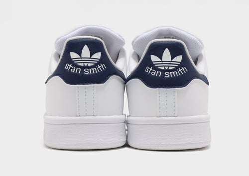 รองเท้าเด็กโต Stan Smith