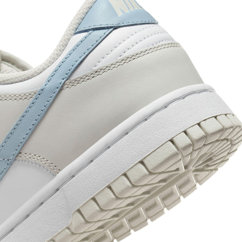 รองเท้าผู้หญิง Dunk Low