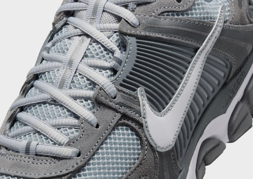 รองเท้าผู้ชาย Zoom Vomero 5