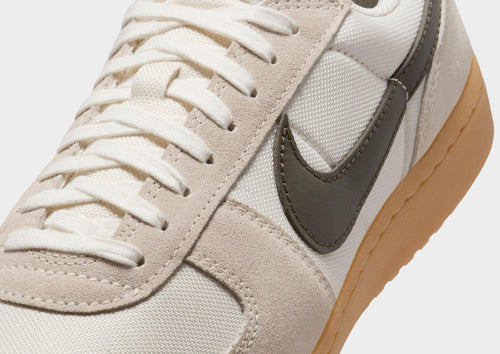 รองเท้าผู้ชาย Field General