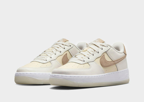 รองเท้าเด็กโต Air Force 1 LV8