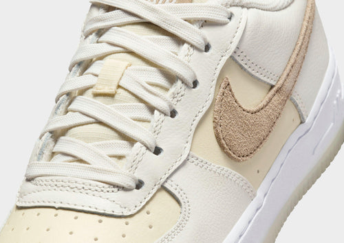 รองเท้าเด็กโต Air Force 1 LV8