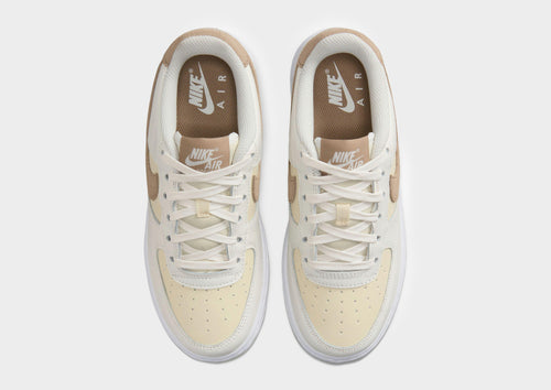 รองเท้าเด็กโต Air Force 1 LV8