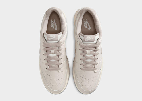 รองเท้าผู้ชาย Dunk Low Retro
