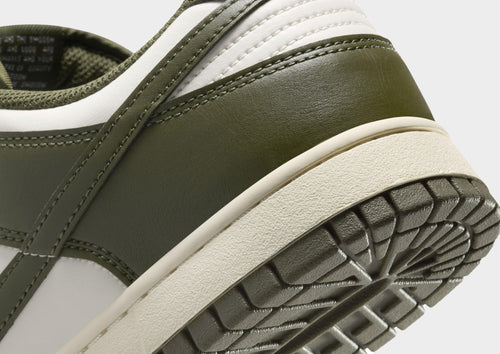 รองเท้าผู้ชาย Dunk Low Retro