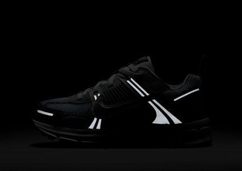รองเท้าเด็กเล็ก Zoom Vomero 5