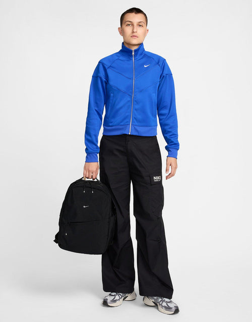 กระเป๋าสะพายหลัง Aura (24L)