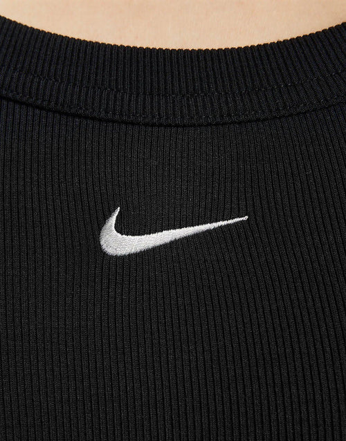 ชุดเดรสผู้หญิง Sportswear Chill Knit