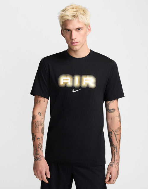 เสื้อยืดผู้ชาย Graphic