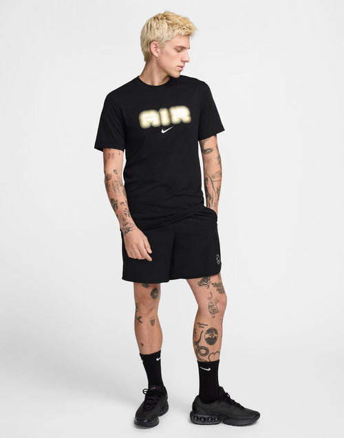 เสื้อยืดผู้ชาย Graphic