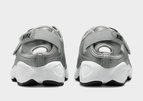 รองเท้าผู้หญิง Air Rift