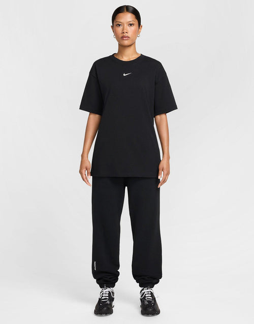 เสื้อยืด NOCTA (Unisex)