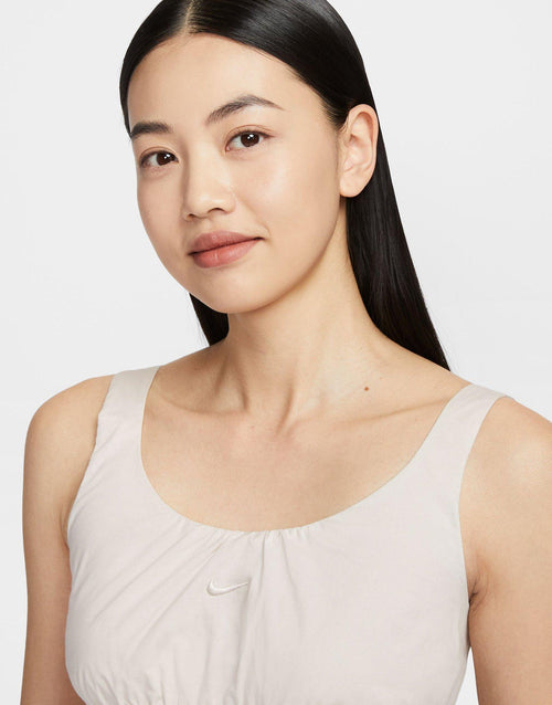 เสื้อกล้ามผู้หญิง Sportswear Chill Poplin Slim Cropped