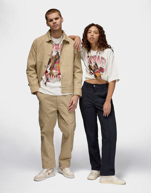 เสื้อยืด Flight Essentials