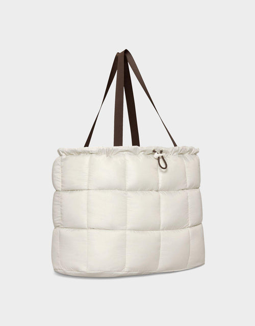 กระเป๋า Sportswear Puffle Tote (28L)