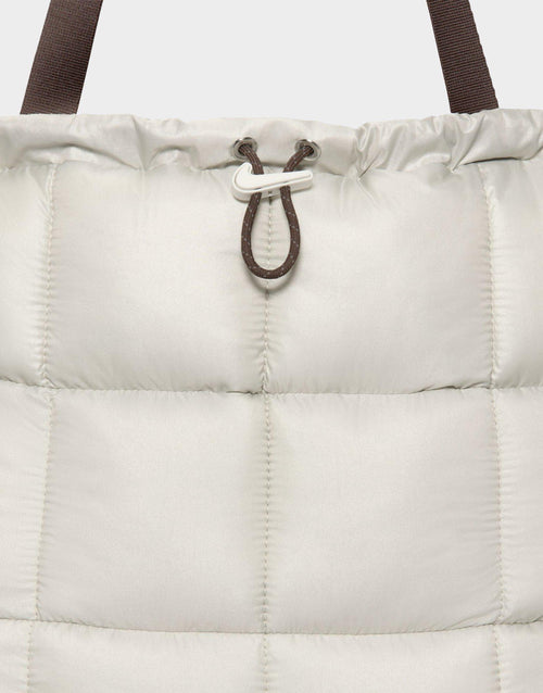 กระเป๋า Sportswear Puffle Tote (28L)