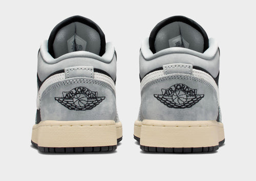 รองเท้าเด็กโต Air 1 Low SE
