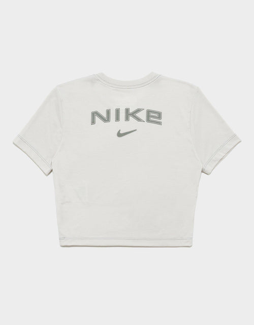 เสื้อยืดผู้หญิง Slim Cropped