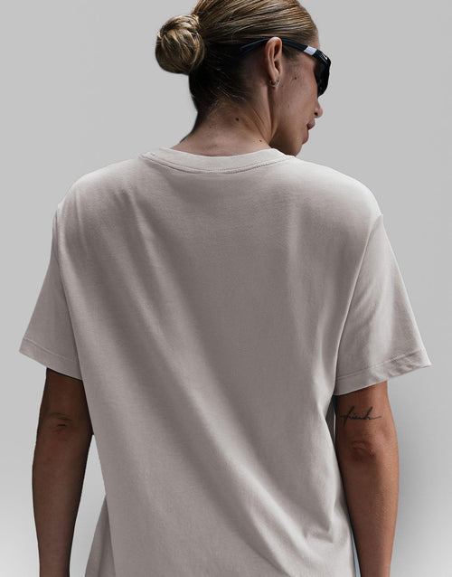 เสื้อยืดผู้หญิง Sportswear