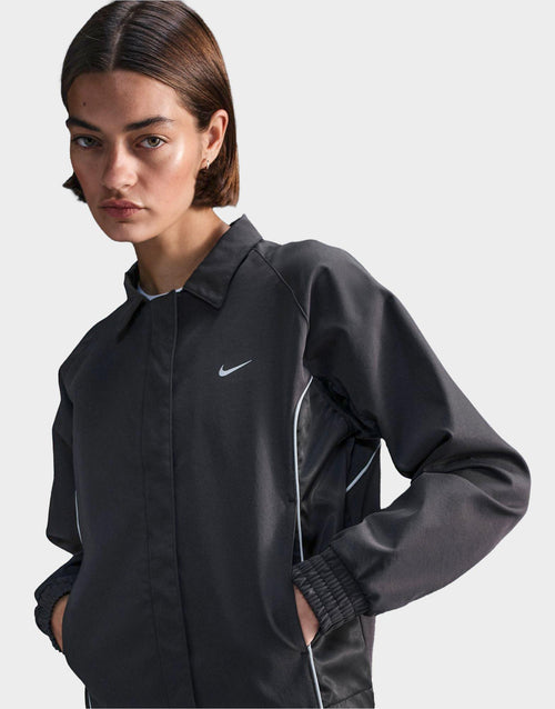 แจ็คเก็ตผู้หญิง Sportswear Woven