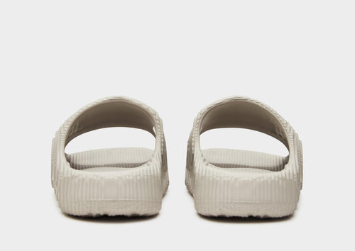 รองเท้าแตะผู้หญิง Adilette 22