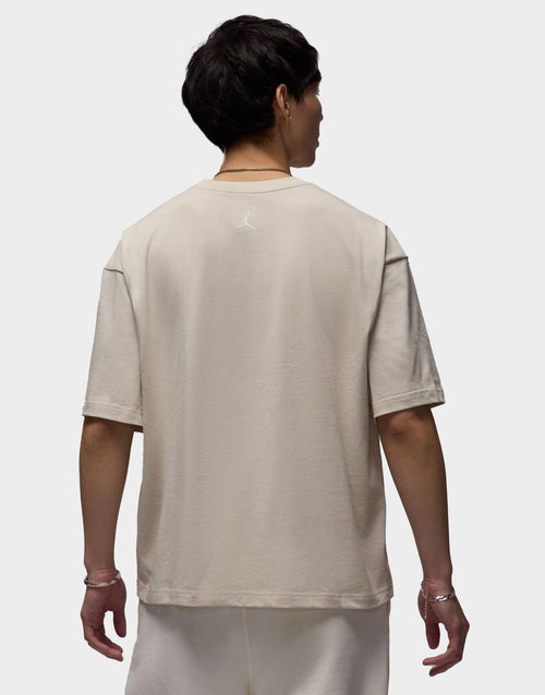 เสื้อยืดผู้ชาย Flight Essentials