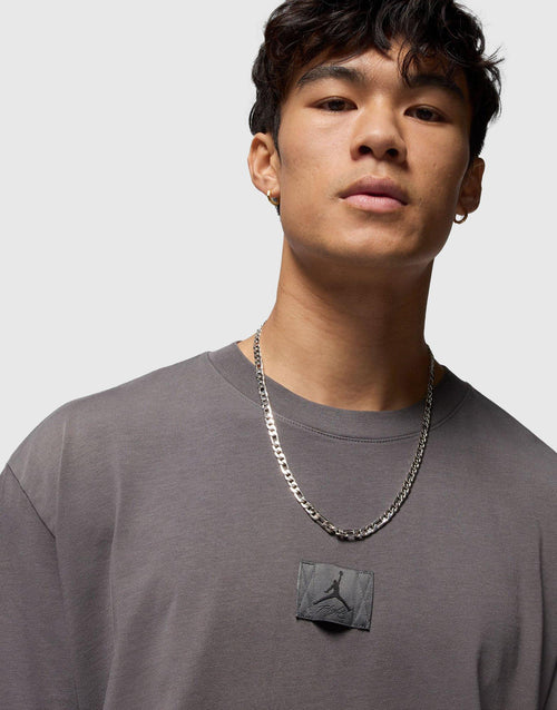 เสื้อยืดผู้ชาย Flight Essentials