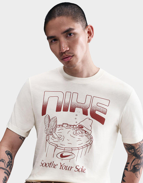 เสื้อยืดผู้ชาย Sportswear