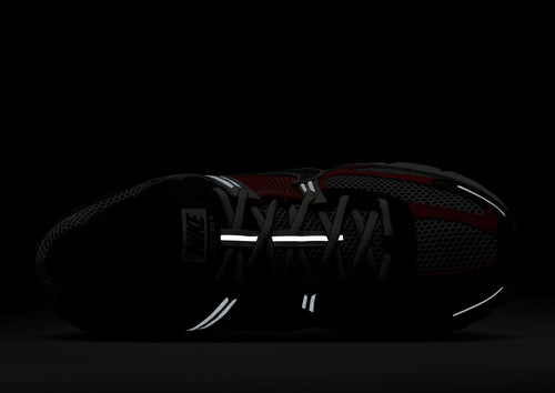 รองเท้าผู้ชาย Zoom Vomero 5